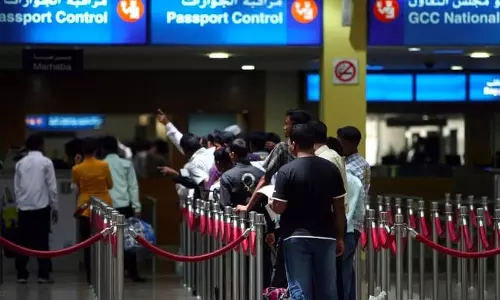 ഒമാന് പൊതുമാപ്പിന്റെ കാലാവധി ജൂണ് 30 വരെ നീട്ടി ഒമാന് പൊതുമാപ്പിന്റെ കാലാവധി ജൂണ് 30 വരെ നീട്ടി