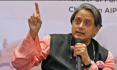 വെറും 30 മിനിറ്റ് യുഡിഎഫ് പ്രവർത്തകർക്ക് ശശി തരൂരിന്‍റെ ചലഞ്ച്