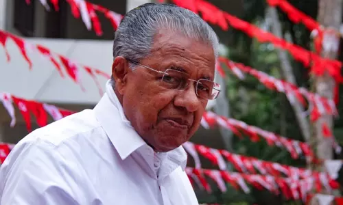 മുസ്‌ലിം ലീഗ് യുഡിഎഫ് വിട്ടുവരുമെന്ന് തോന്നുന്നില്ല, അവരാണല്ലോ ഇപ്പോൾ ചാമ്പ്യന്മാർ: പിണറായി