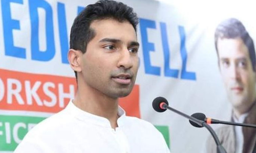 എന്ത് കോപ്പാണ് ഇയാൾ ചെയ്തത്? ആന്റണിയുടെ മകനെതിരെ രൂക്ഷവിമർശനവുമായി കോൺഗ്രസ് സൈബർ ടീം