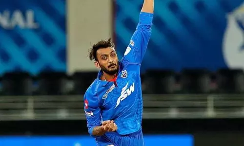 അക്‌സര്‍ പട്ടേലിന് കോവിഡ്:  ആശങ്ക