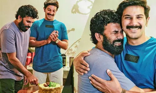 കൂടെ നിന്നതില്‍ സ്നേഹം മാത്രം ആശാനേ...: ദുല്‍ഖറിനൊപ്പം വികാരഭരിതനായി സണ്ണി വെയ്ന്‍