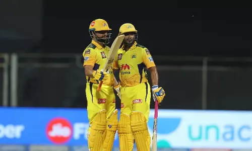 തിരിച്ചുവരവ് രാജകീയമാക്കി റെയ്‌ന