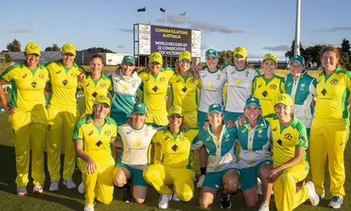 തുടർ വിജയങ്ങളിൽ പുരുഷൻമാരെയും തോൽപ്പിച്ച് ഓസ്‌ട്രേലിയൻ വനിതാ ക്രിക്കറ്റ് ടീം