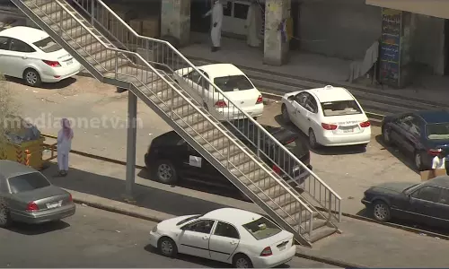 സ്വകാര്യമേഖലയില്‍ ആറ് മണിക്കൂര്‍ ജോലി: സൗദിയില്‍ റമദാനിലെ പ്രവൃത്തി സമയം പ്രഖ്യാപിച്ചു