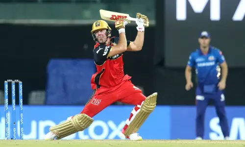 അവസാന പന്തില്‍ ഓടിയെടുത്ത് ബെംഗളൂരു; തോല്‍വിയോടെ തുടങ്ങി മുംബൈ