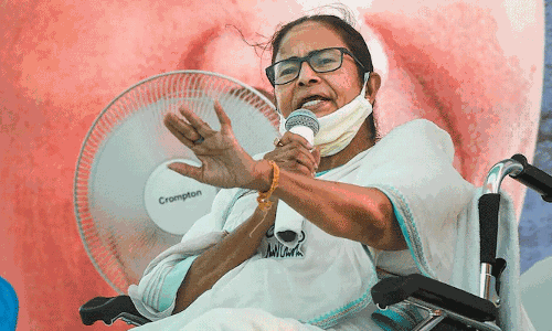 അമിത് ഷാ കേന്ദ്ര ഏജൻസികളെ സ്വാധീനിച്ച് അക്രമം അഴിച്ചു വിട്ടെന്ന് മമത