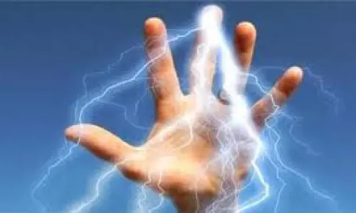 ലോഹ തോട്ടിയുപയോഗിക്കുമ്പോൾ വൈദ്യുതാഘാതം; അഞ്ചു കൊല്ലത്തിനിടെ മരിച്ചത്‌ 132 പേർ