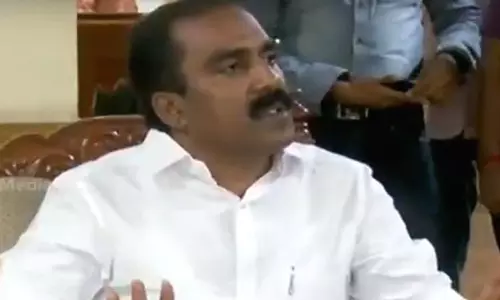 ജോജു ജോർജ് പ്രതികരിച്ചത് പൊതുവികാരം അറിയാതെ: അൻവർ സാദത്ത് എം.എൽ.എ ജോജു ജോർജ് പ്രതികരിച്ചത് പൊതുവികാരം അറിയാതെ: അൻവർ സാദത്ത് എം.എൽ.എ